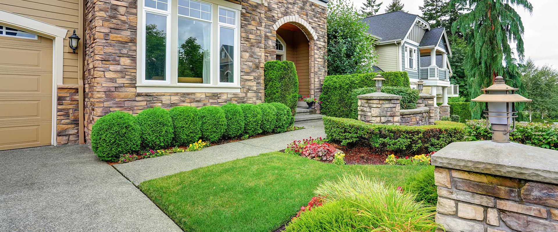 landscaping house